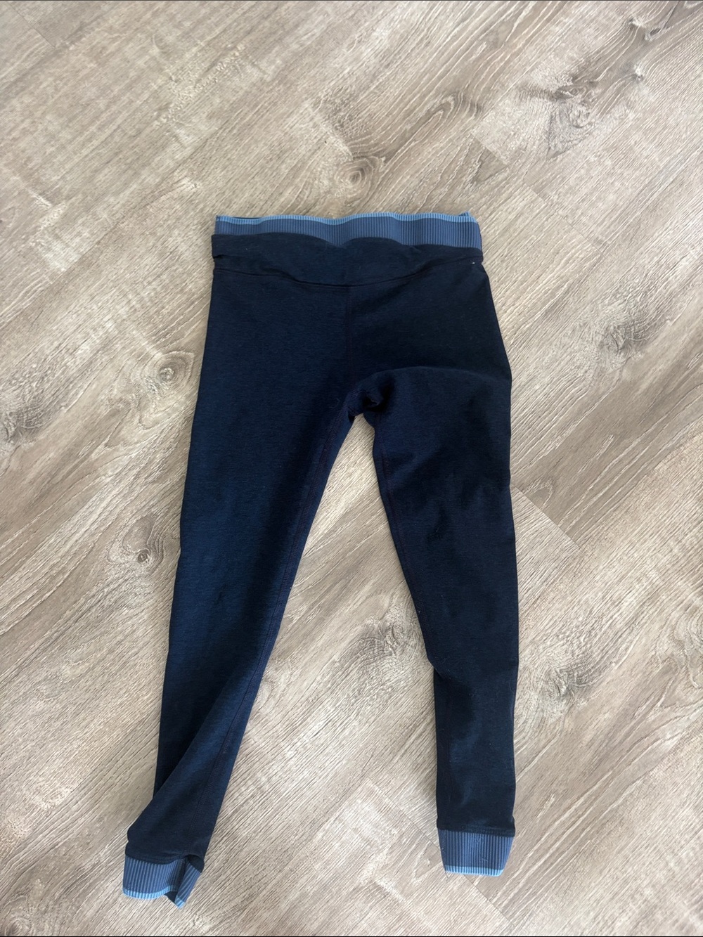 Beyond Yoga Kids Navy Leggings with Blue Trim